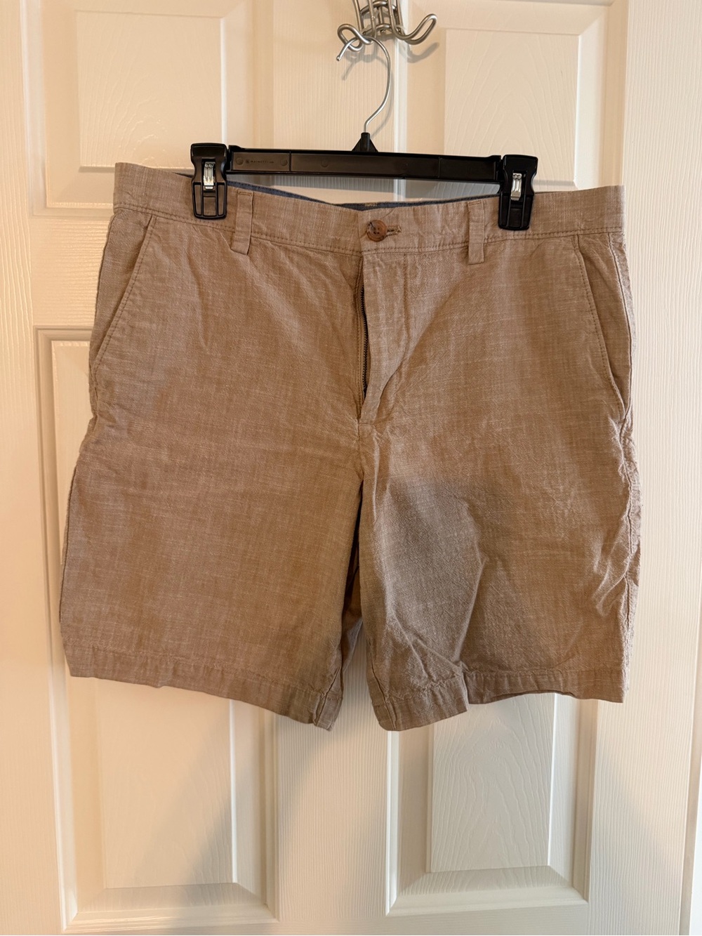 Banana Republic Linen-Blend Shorts